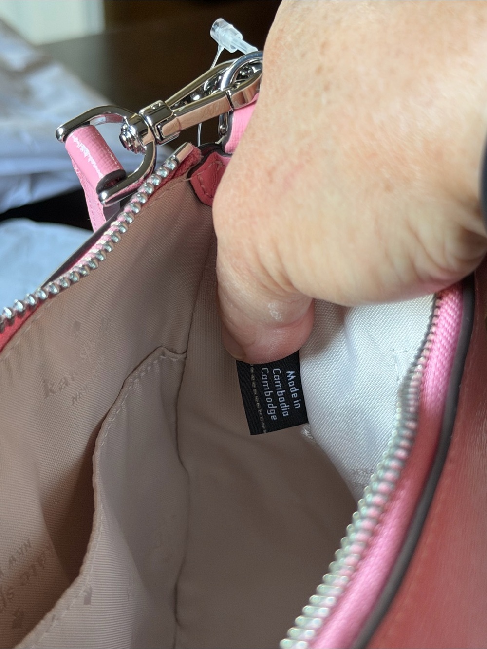 kate spade Margot Textured Leather Med Convertible Crossbody in Grapefruit Pink - Picture 13 of 16